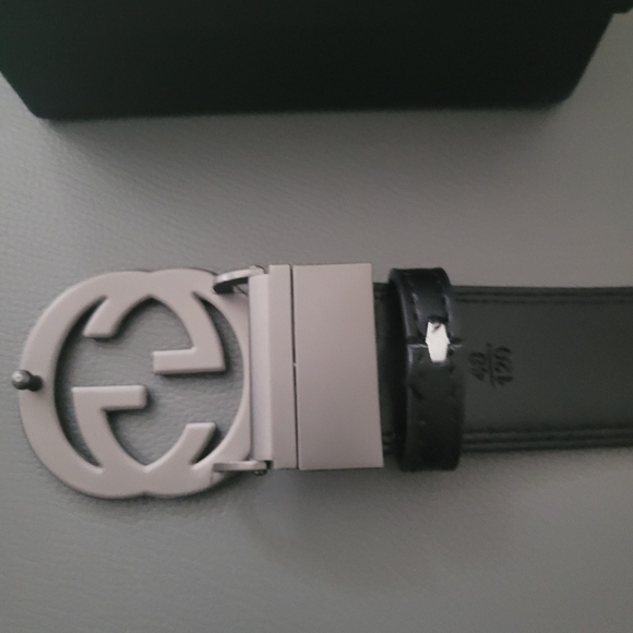 Authentic Gucci Web Accent Belt - Picture 5 of 5